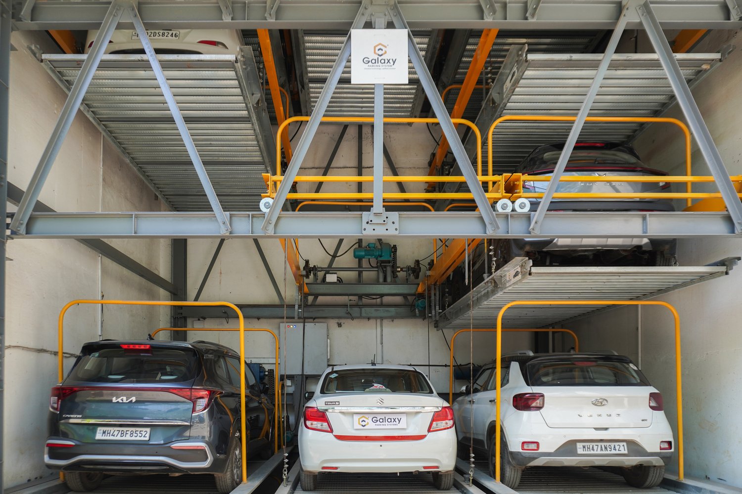 Hydraulic Puzzle Parking System